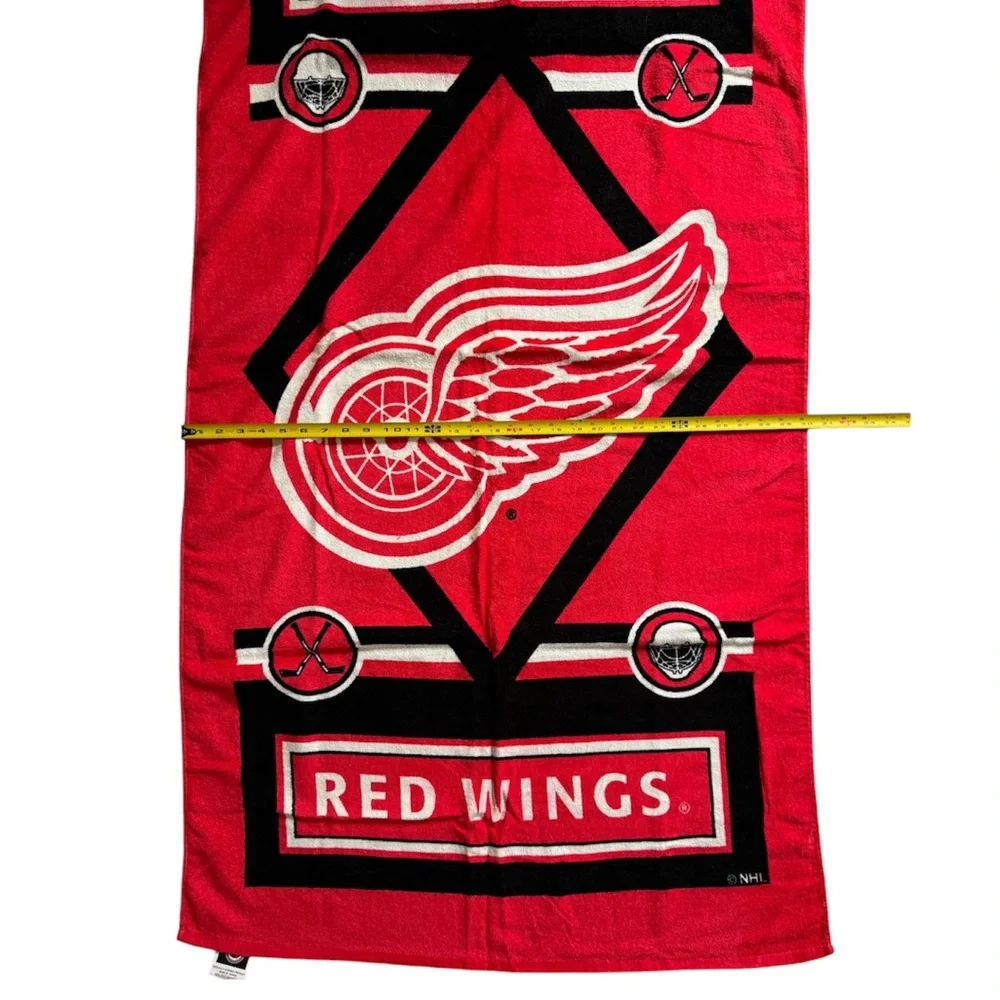 Detroit Red Wings Vintage Beach Towel